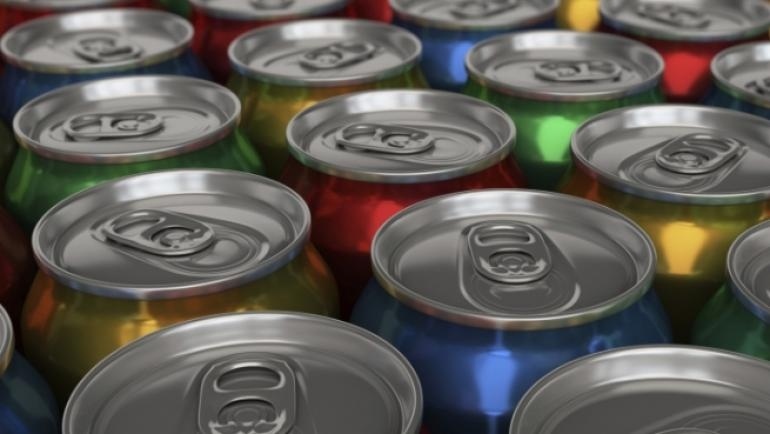 Септемвриец отмъкна 18 бирени кенчета от магазин