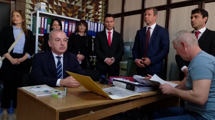 Румен Радев регистрира хората си в Пазарджик, ето пълната листа на „Прогресивна България“ /ОБНОВЕНА/