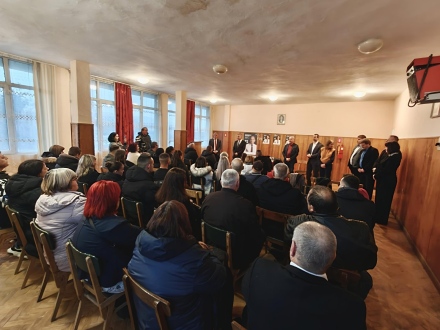 Гълъб Донев в Ракитово и Костандово: Отвращението от арогантността на властимащите тръгва в друга посока 