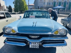 Над 100 ретро автомобили и мотоциклети бяха показани в центъра на Панагюрище в чест на 150 години от Априлското въстание