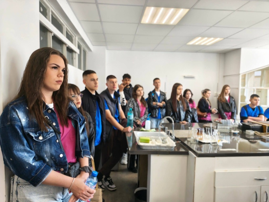 Пловдивският университет отново посрещна ученици от панагюрското СУ „Нешо Бончев“