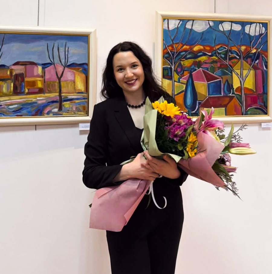 Пещерската художничка Ивана Петкова: За мен Светлината не е просто живописен изказ