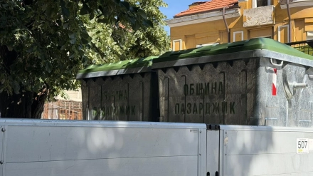 Започна поетапната подмяна на контейнерите за отпадъци в Пазарджик