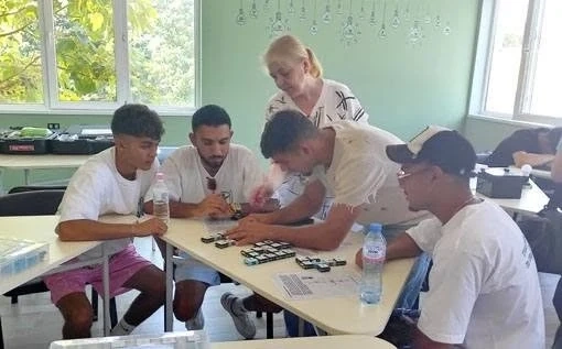 Откриха СТЕМ център в Професионалната гимназия по промишлени технологии в Пазарджик