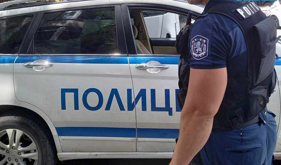 Четирима шофьори са задържани през уикенда в областта