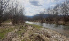 Стара река е заляло имоти в пещерския квартал „Луковица“