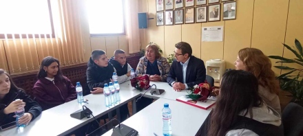 В Деня на българската община кметът на Стрелча се срещна с ученици с идеи за бъдещето на града